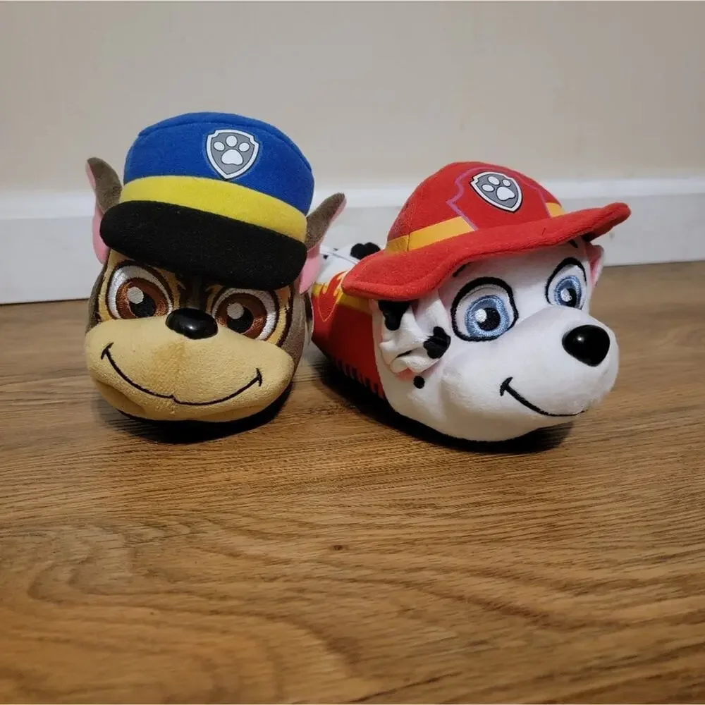 NWT Boys 7/8 Paw Patrol Slippers